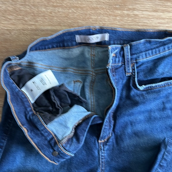 3 pairs of Joes Jeans. All size 28. Dark, Medium and light color. - Picture 7 of 9